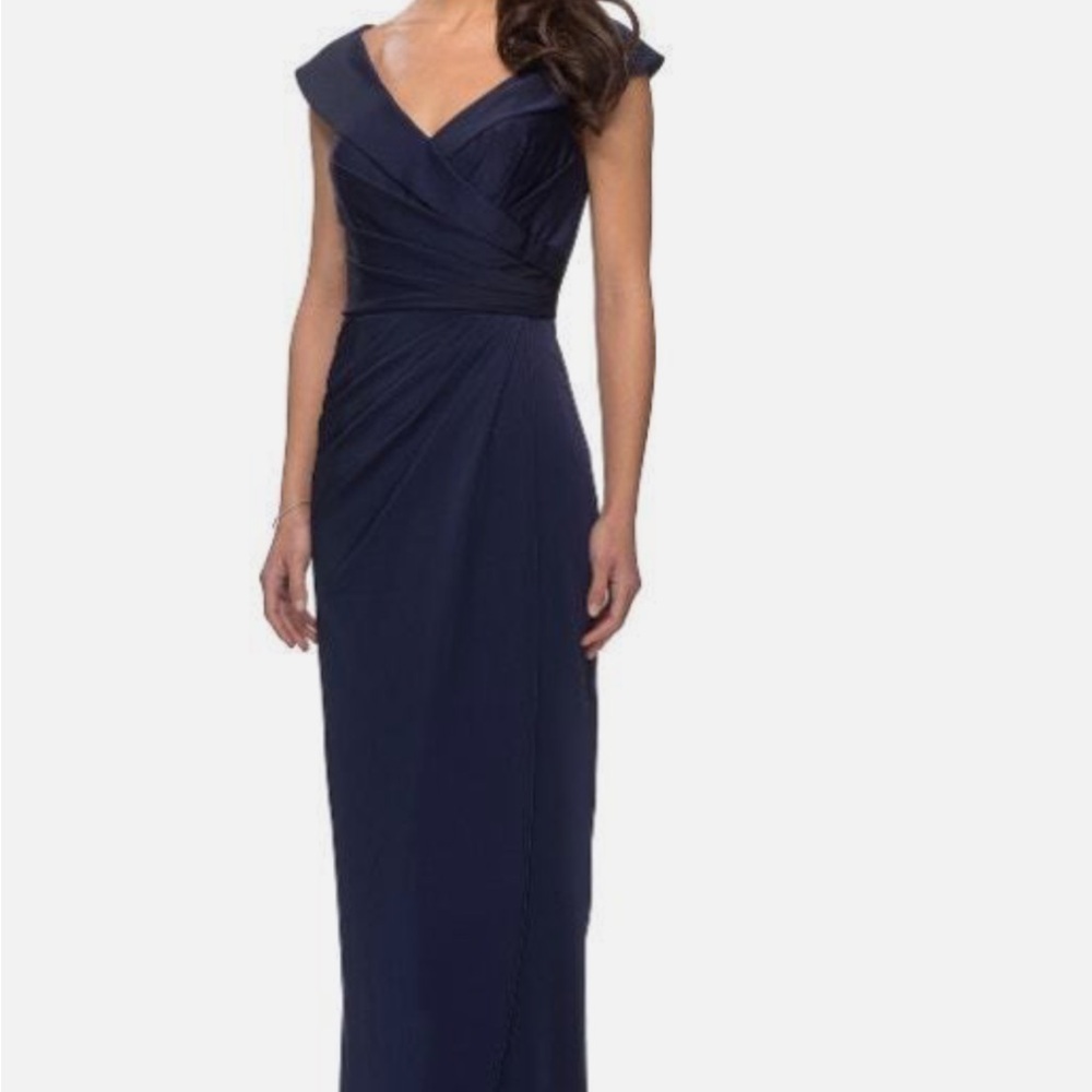 NWT size 4 Nave Blue off shoulder evening dress by La Femme
